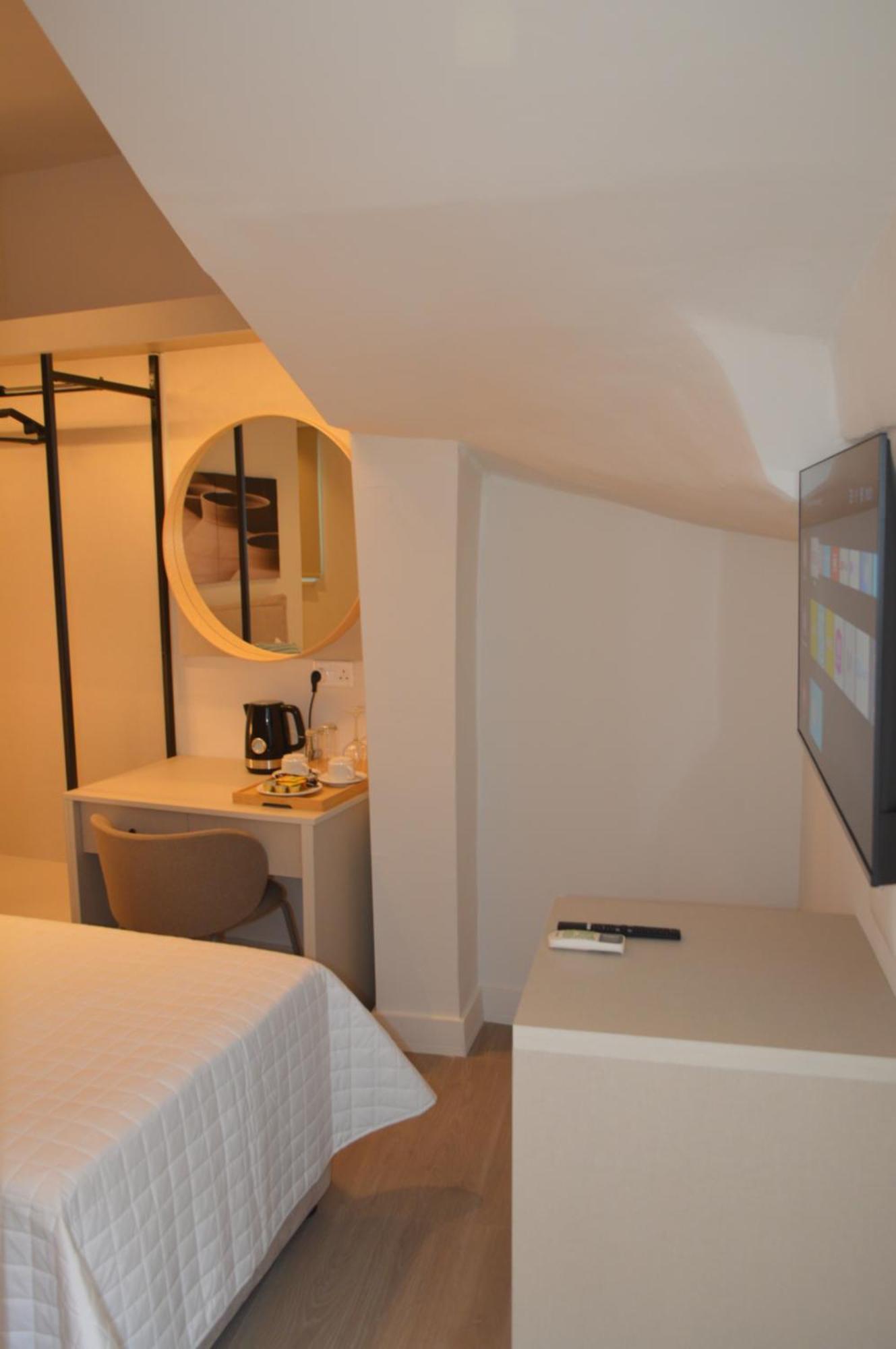 Leondiana Boutique Hotel ลาร์นาคา ภายนอก รูปภาพ