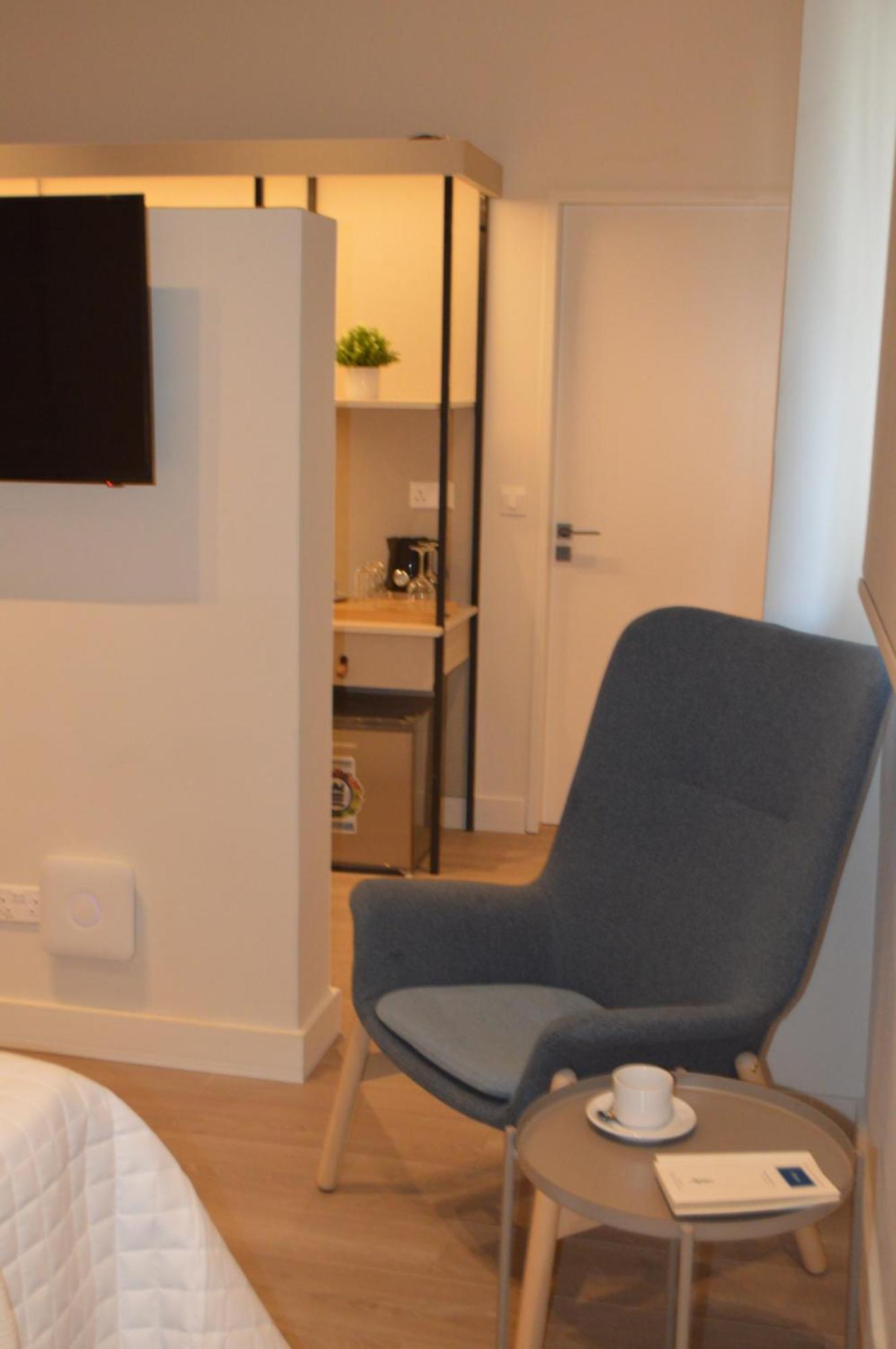 Leondiana Boutique Hotel ลาร์นาคา ภายนอก รูปภาพ