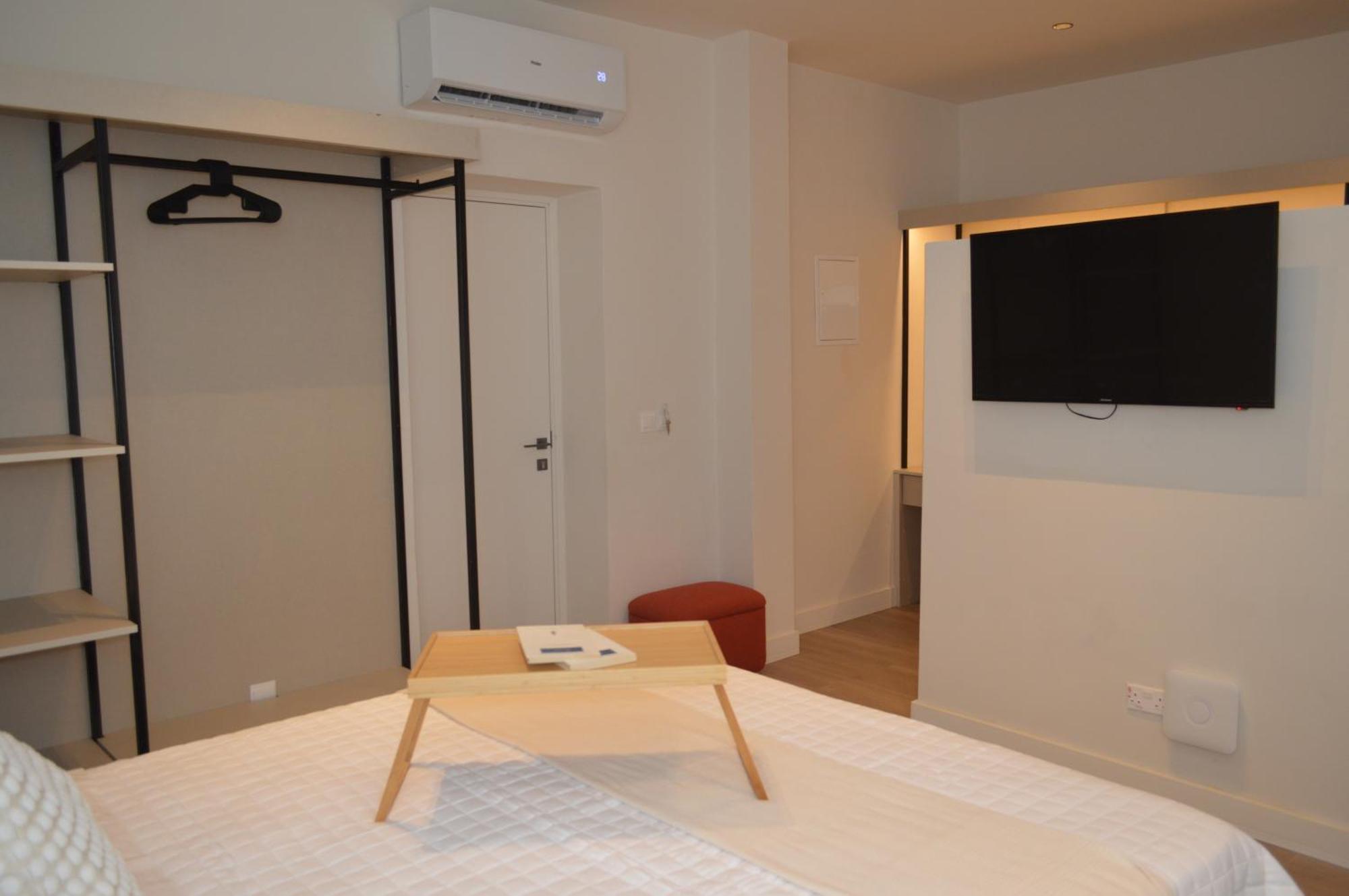 Leondiana Boutique Hotel ลาร์นาคา ภายนอก รูปภาพ